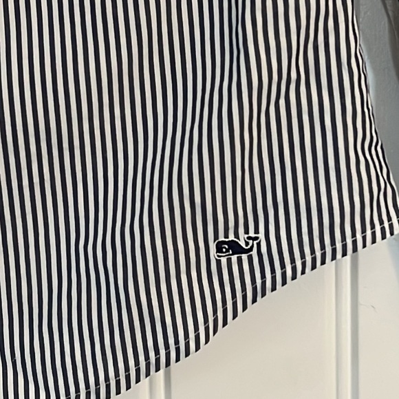 Vineyard Vines button up blouse Size 8 - Picture 2 of 5